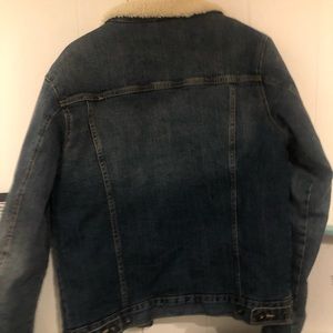 denim jacket with faux fur